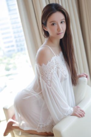 美女任你操