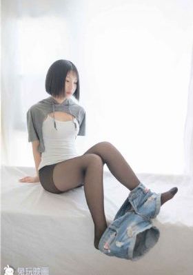 一边下奶一次敷面膜视频